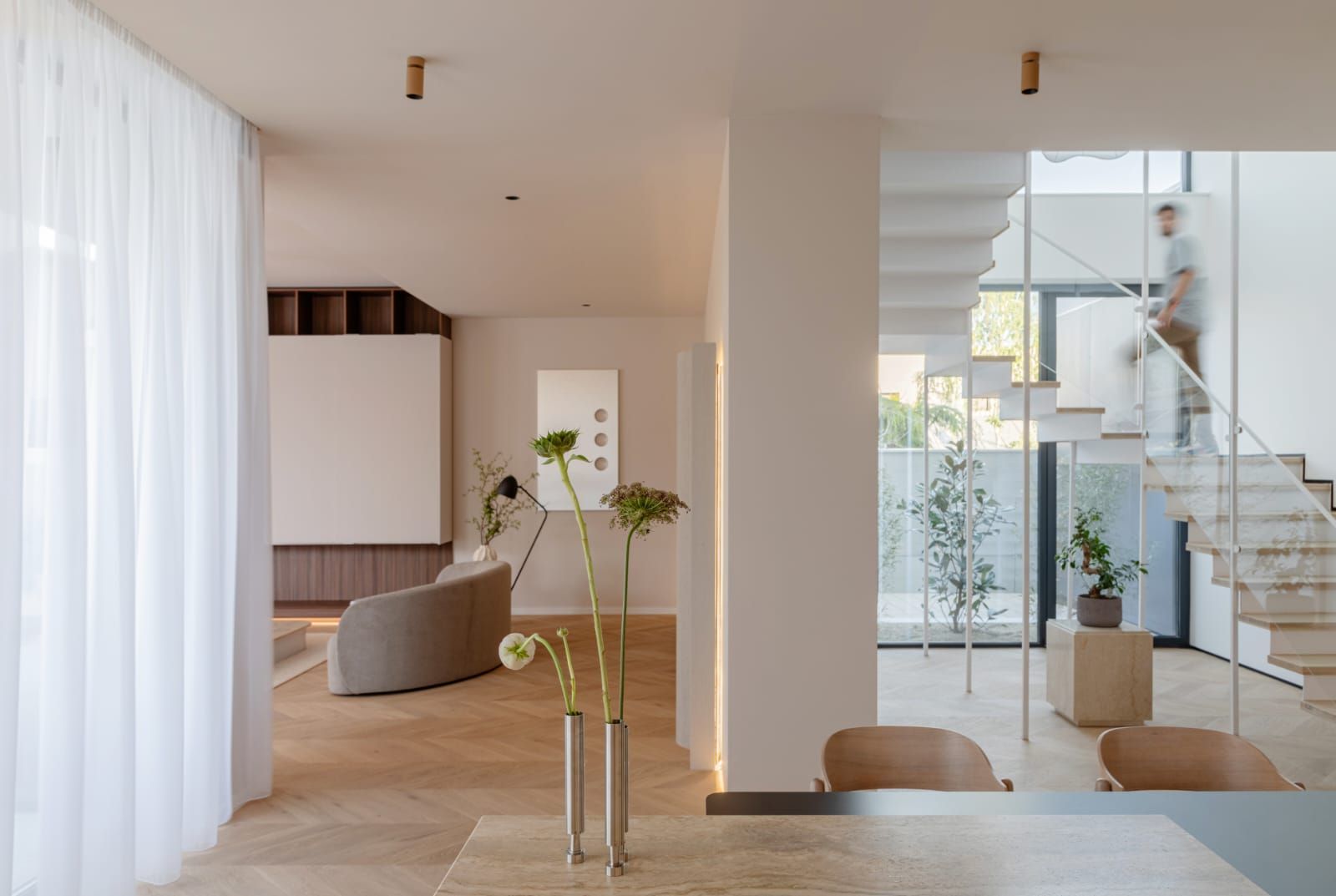 Villa Biavelli din Pipera | Casa cu Piscina | Teren 800mp | Comision 0%