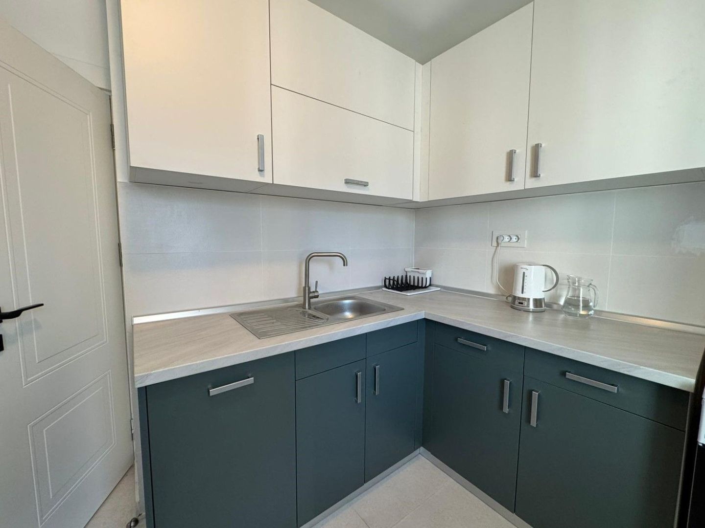 Apartament 3 Camere Băneasa | Renovat Complet | Etaj Intermediar | Vedere Sud