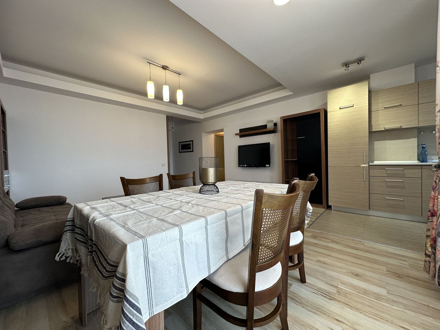 North Area Lake View | Apartament spatios cu vedere la parc