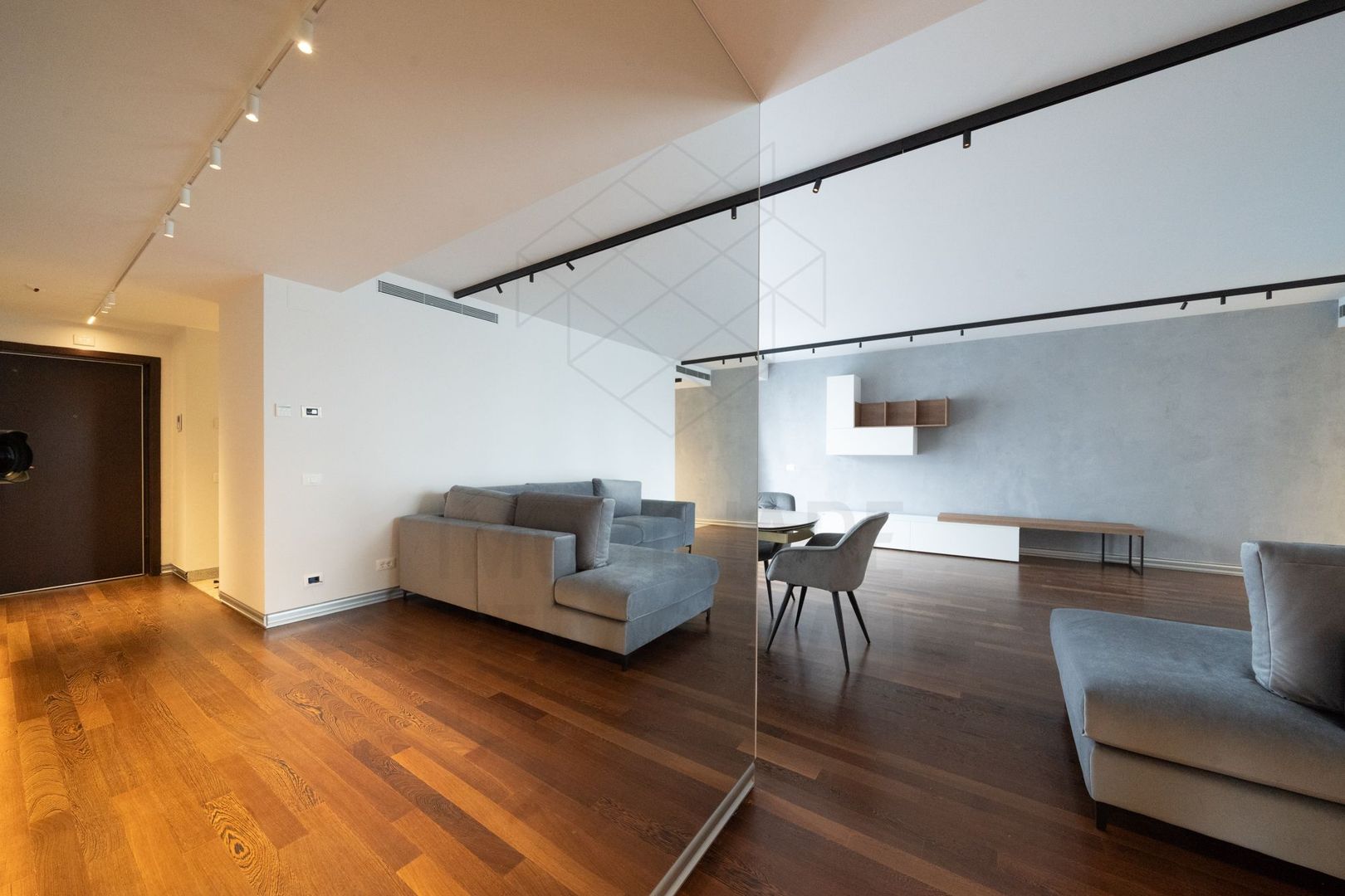 Verdi Park Suite | Floreasca | Parcare și boxa