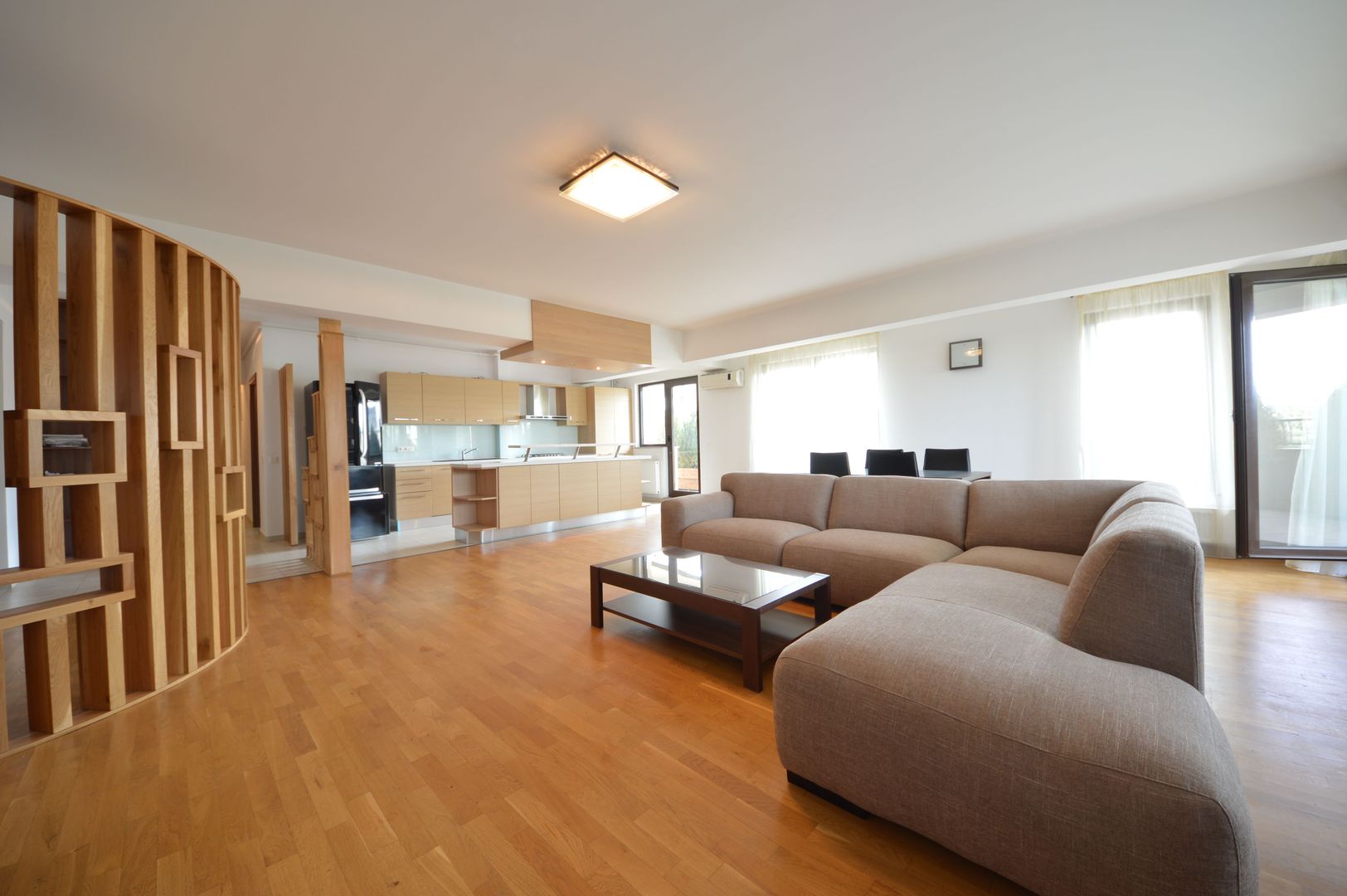 Kiseleff | Arcul de Triumf | 4 camere spațioase | 2 locuri de parcare