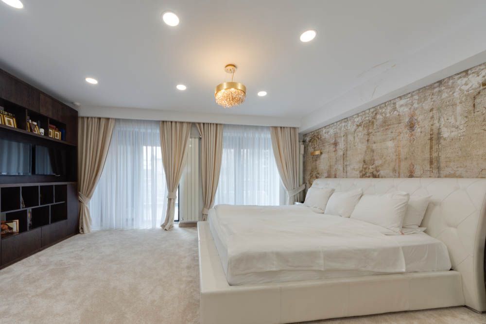 Villa Hellianthus | In the CENTER of the most wanted district of Bucharest