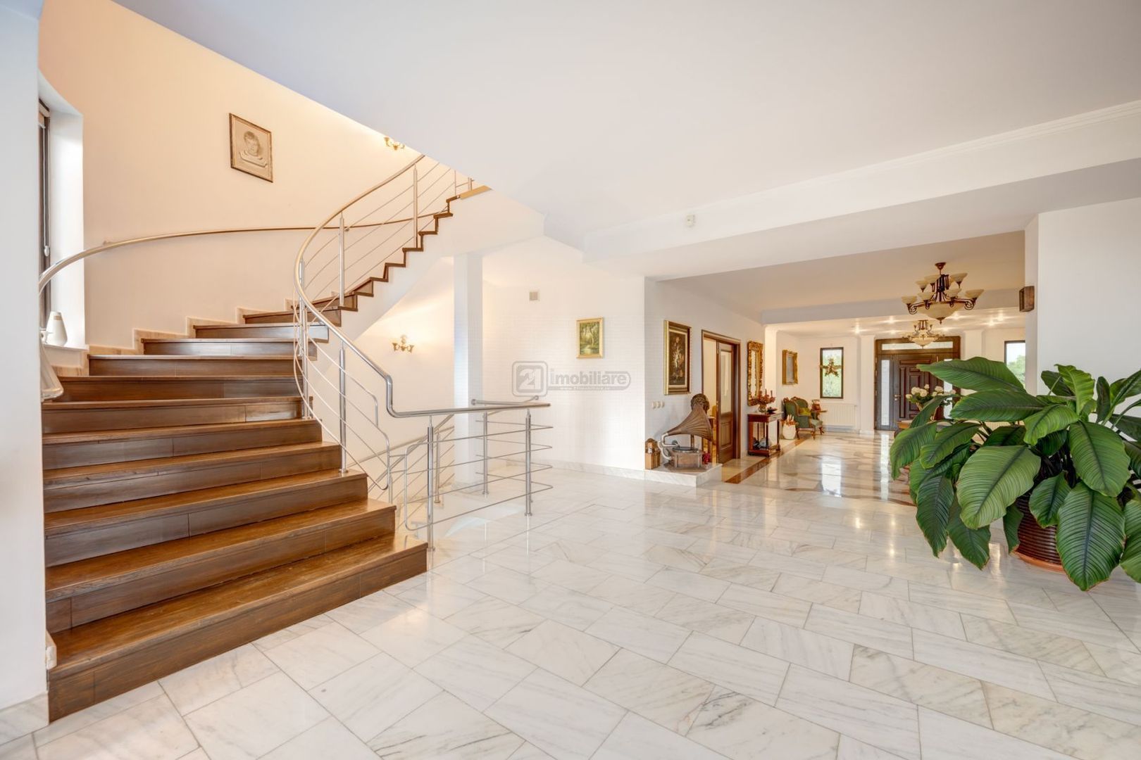 The Grand Manor | Eleganță și Exclusivitate în nordul capitalei | Teren 3700 mp