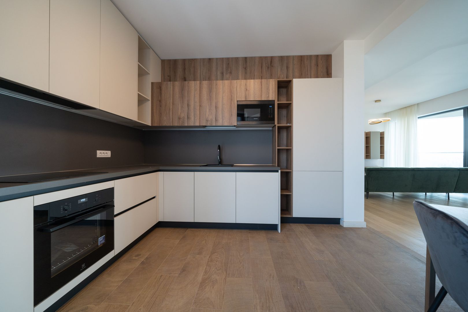 One Herastrau Park | Luxury 2 bedrooms apartment on first use, parking included