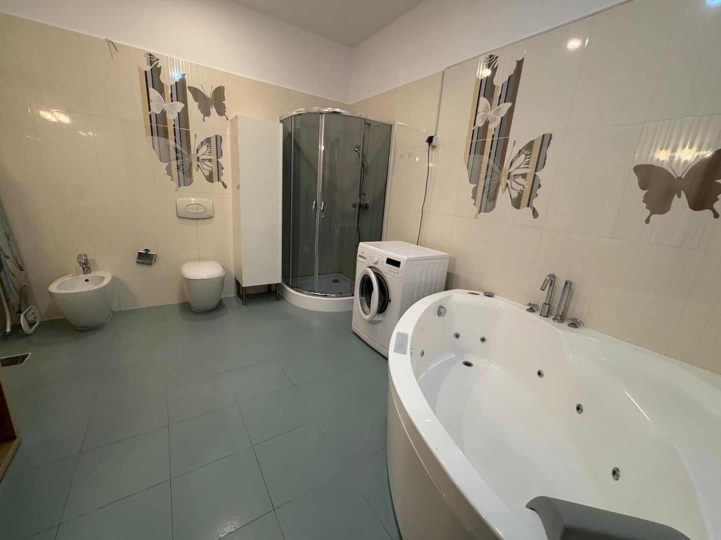 Herăstrău | Inchiriere 3 camere | parcare | boxă