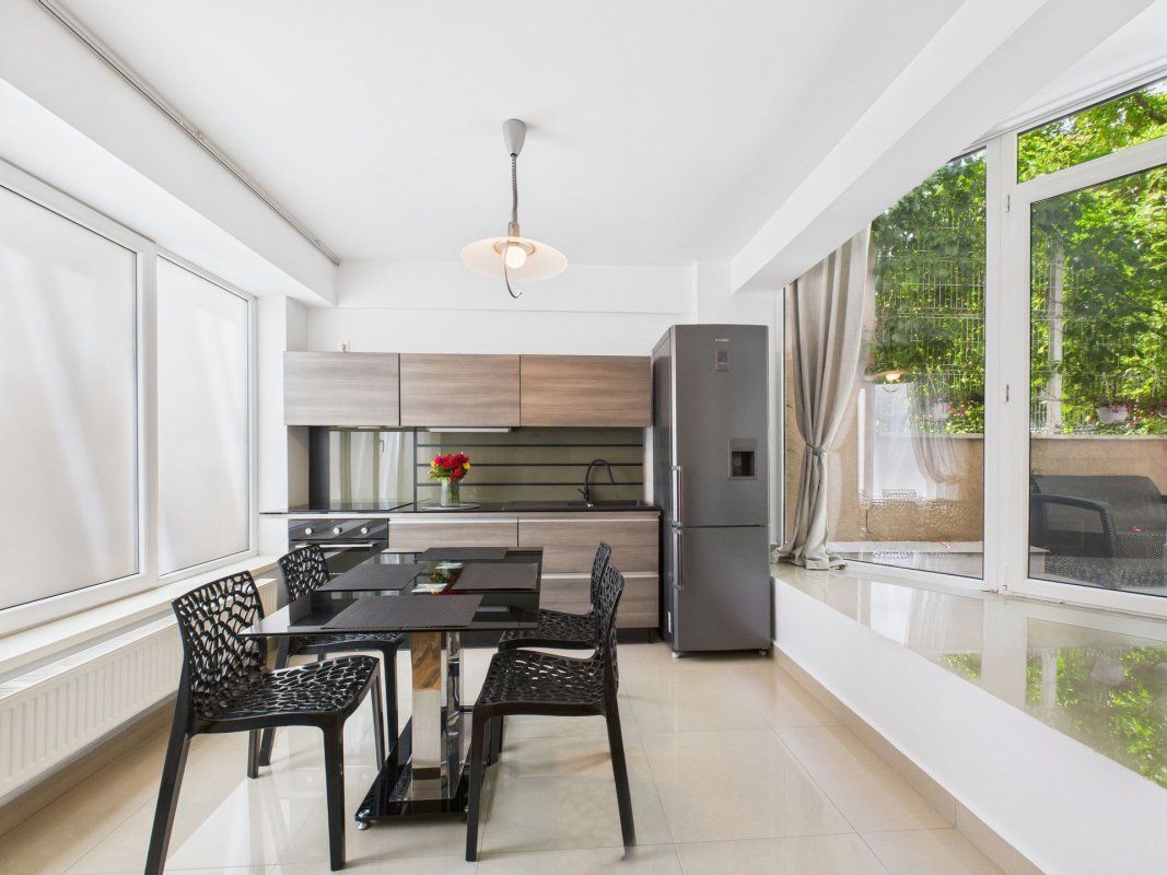 Apartament cu terasa Herastrau investiţie optima