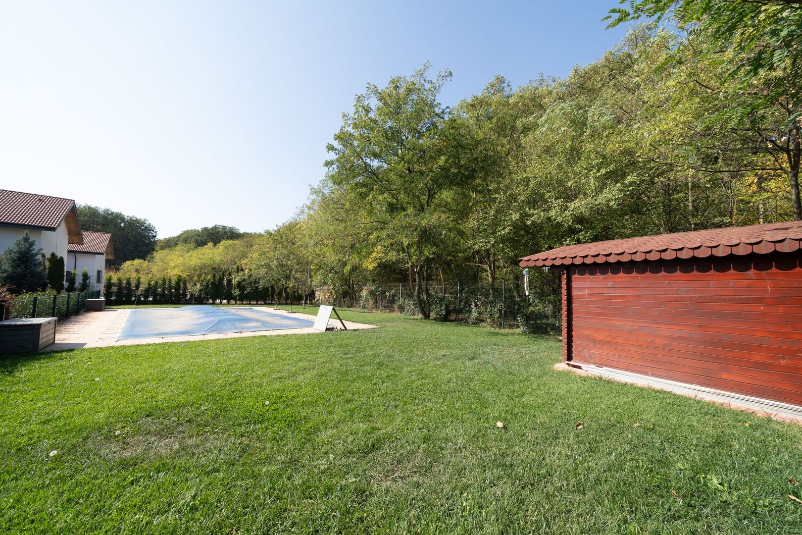 Corbeanca | Mansion near the forest with 4000 sqm of land | Private pool