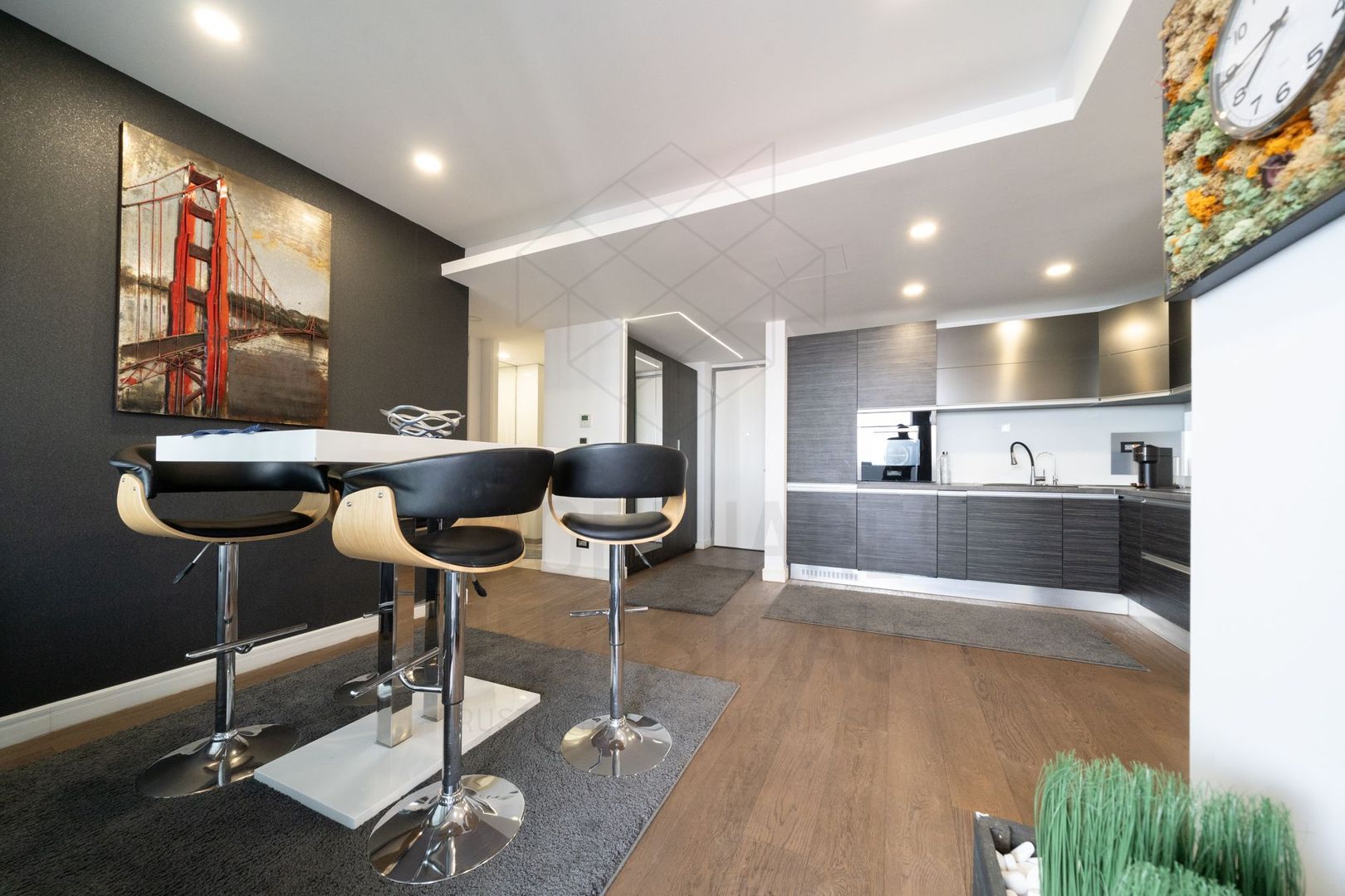 Cortina Residence | Luxury one bedroom for rent