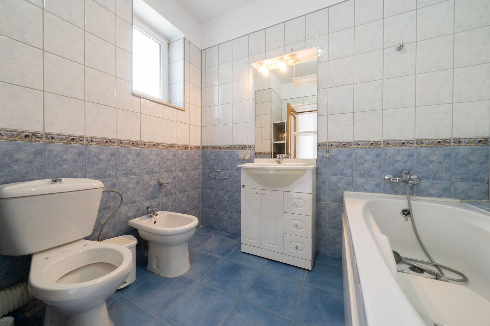 3 room Apartment for rent, Herastrau area