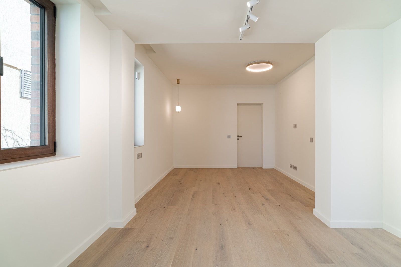 Vila de Excepție în Dorobanti | Eleganță Clasică, Design Contemporan