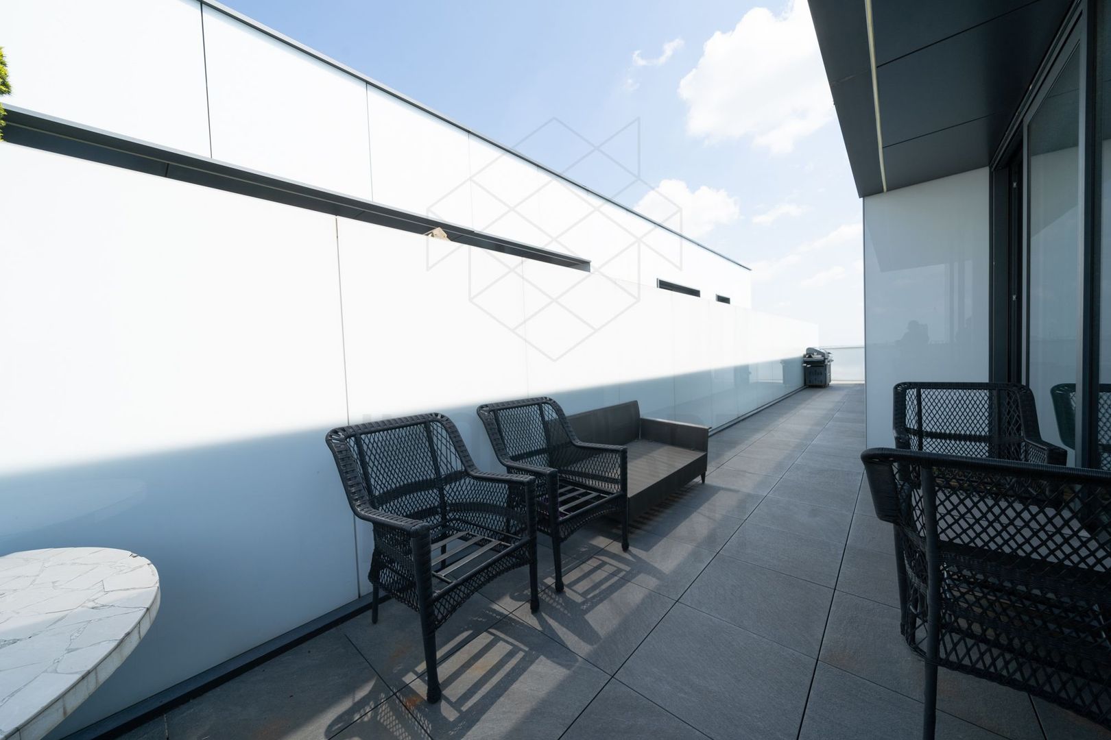 Cortina Residence | Luxury one bedroom for rent