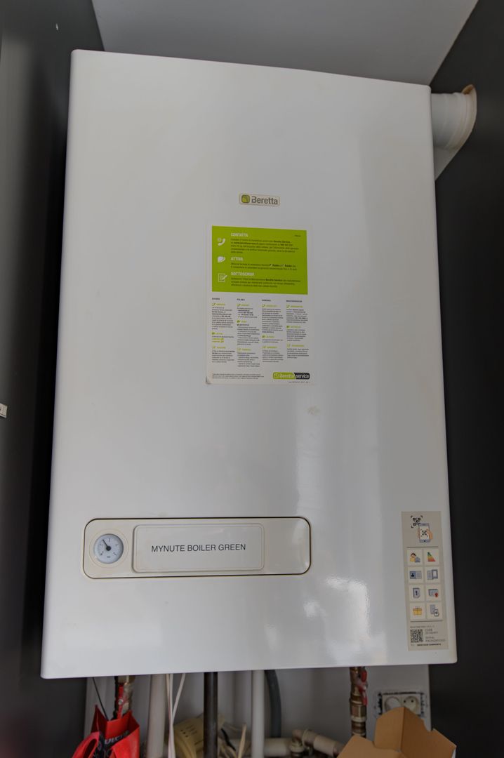 Apartament cu 4 camere de vânzare în zona Soseaua Nordului