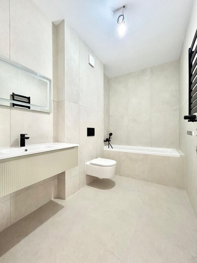 Apartament 4 camere de inchiriere zona Pipera .