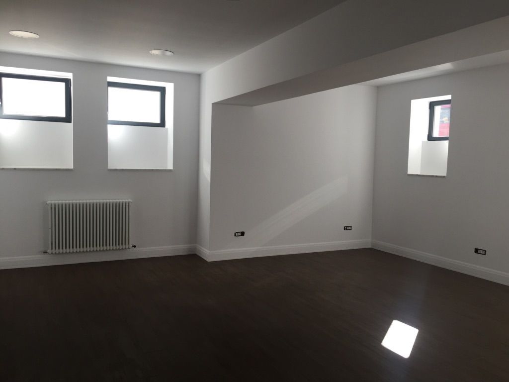 12 room House / Villa for sale, Polona area