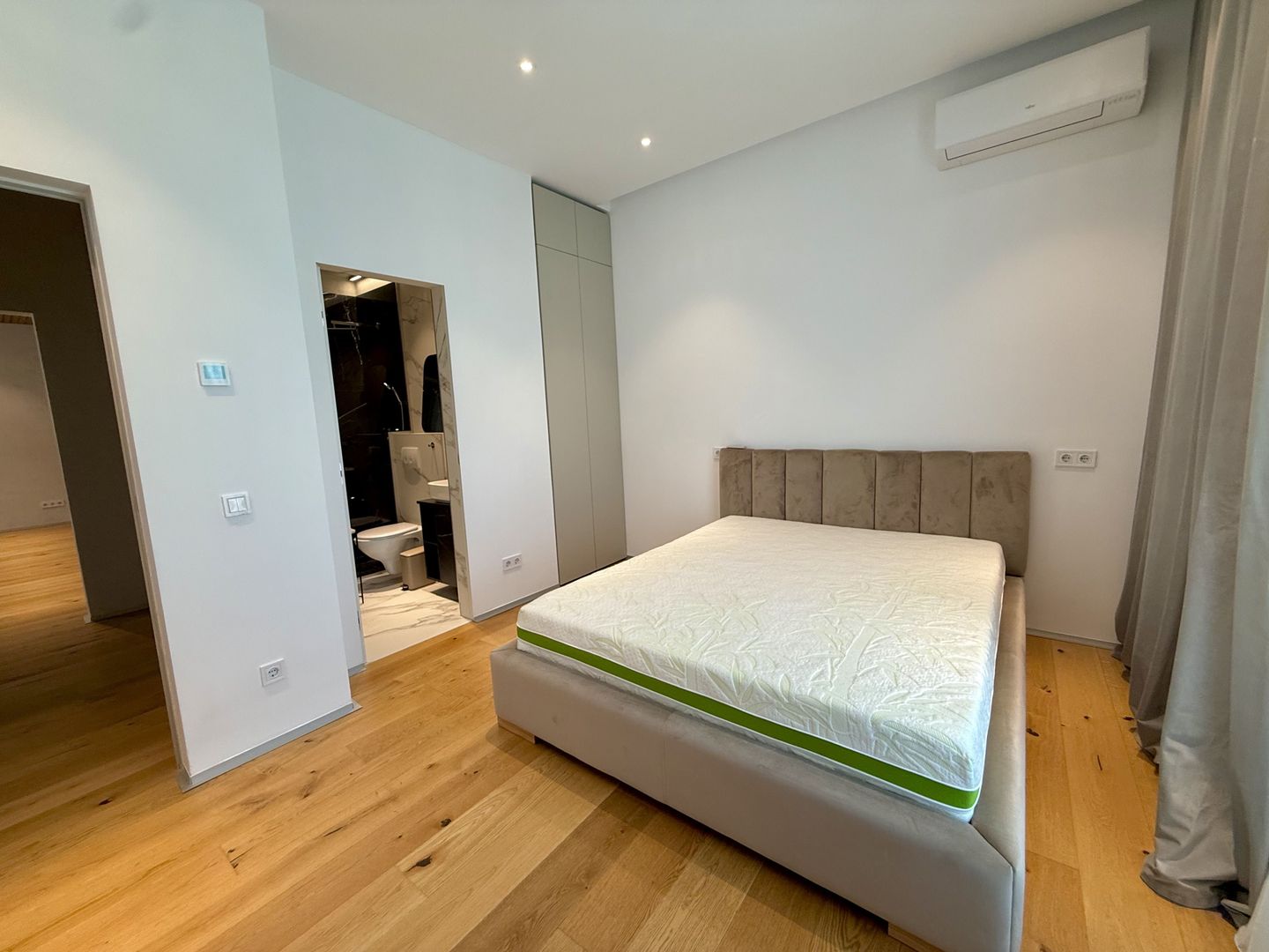 Vila moderna deosebita in Mogosoaia | Eleganta | Confort si spatiu