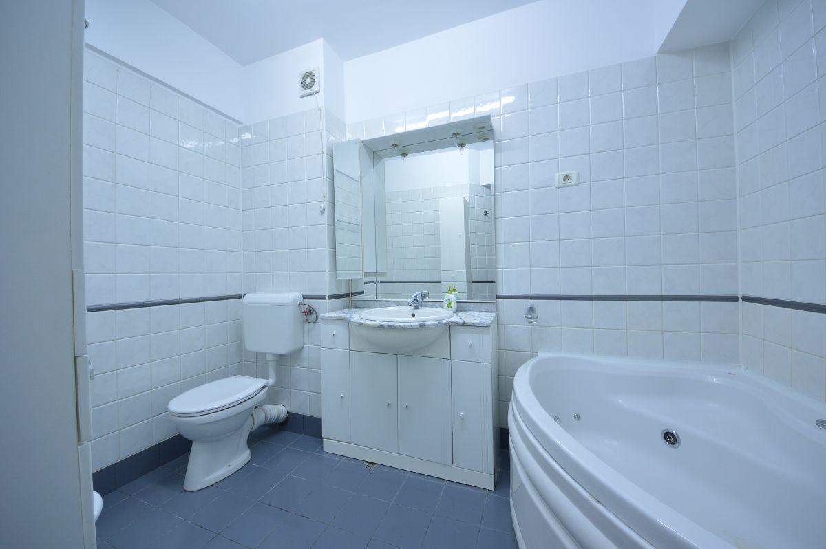 Apartament elegant cu 4 camere | Piața Charles de Gaulle | Parcul Herăstrău