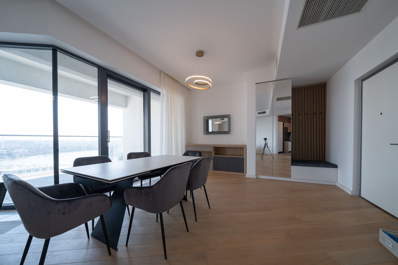 One Herastrau Park | Luxury 2 bedrooms apartment on first use, parking included