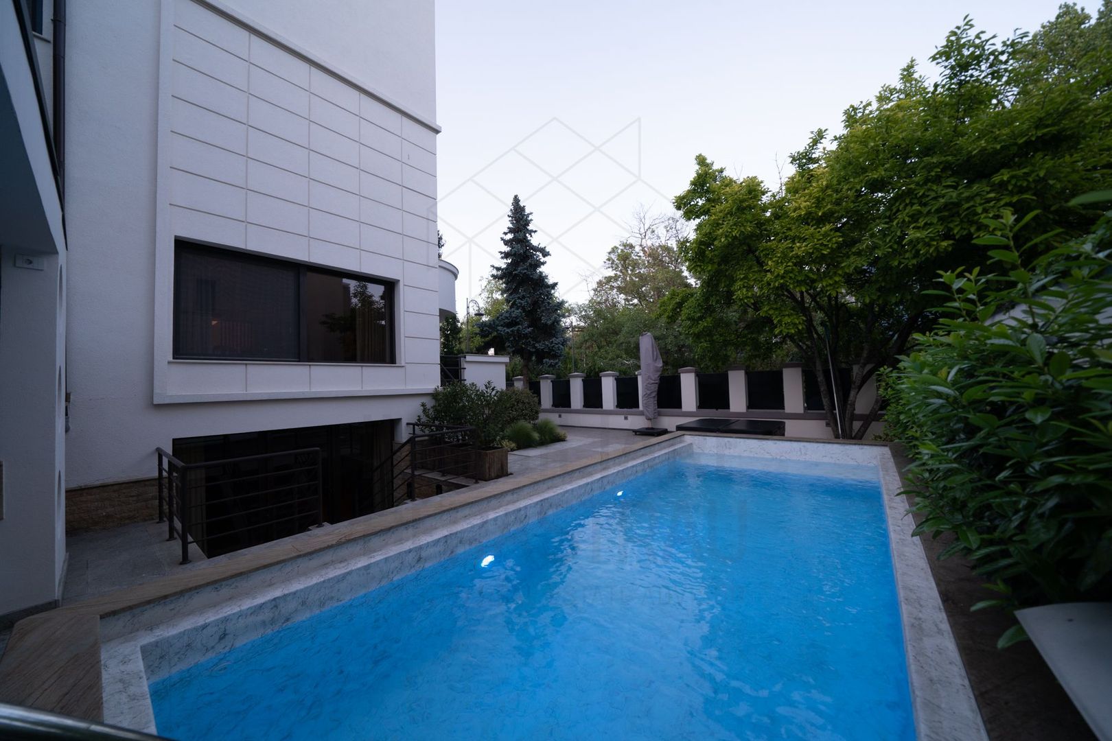 Villa for sale | Dorobanti | Charles de Gaulle Plaza