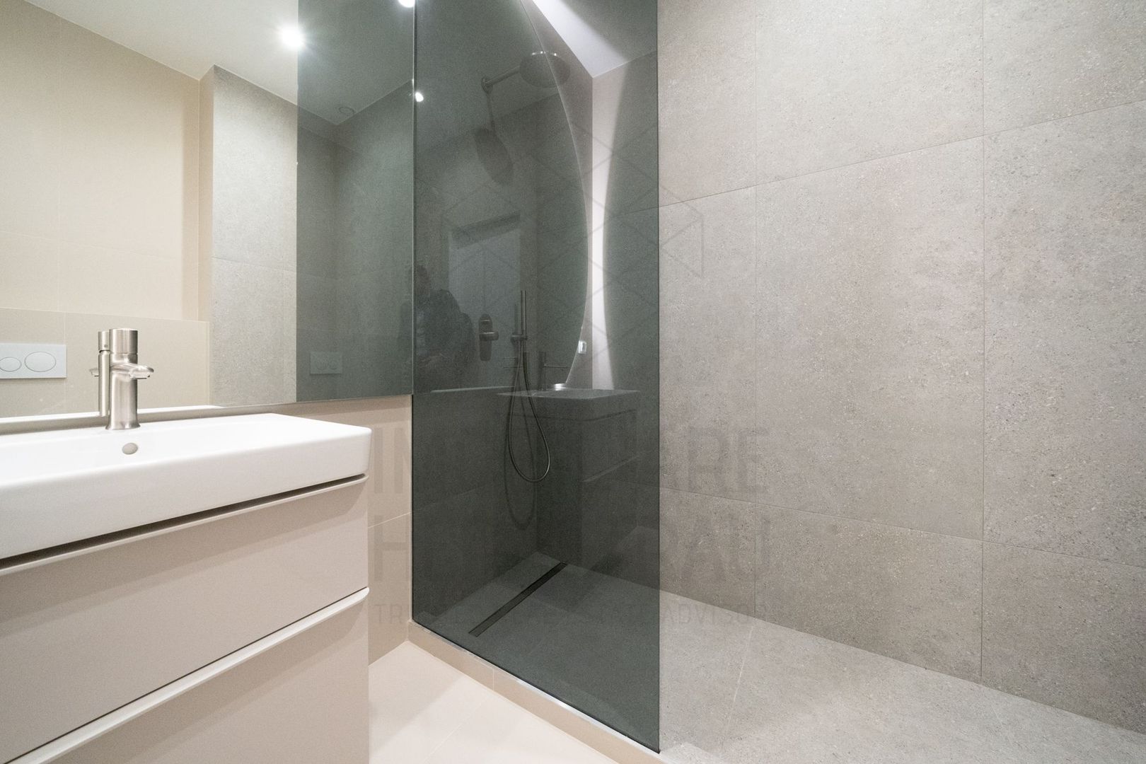 Apartament 2 camere| 3 min Metrou Aurel Vlaicu