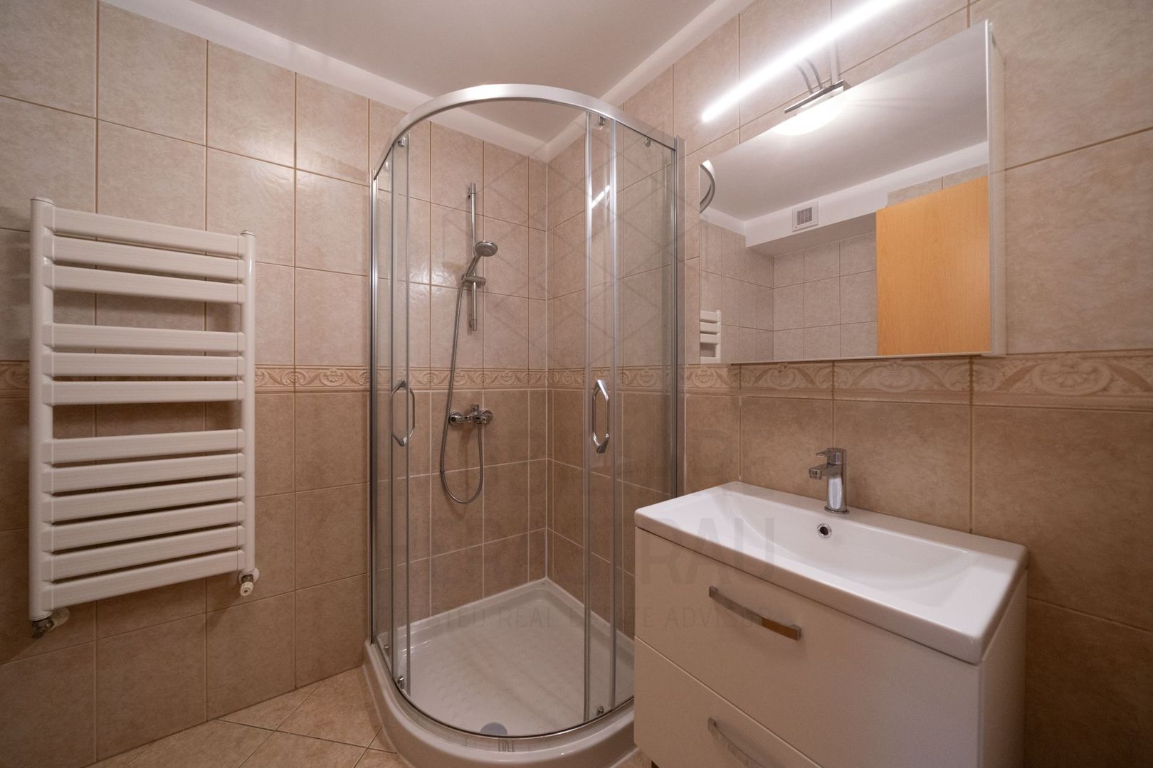 4 room Apartment for rent, Herastrau area