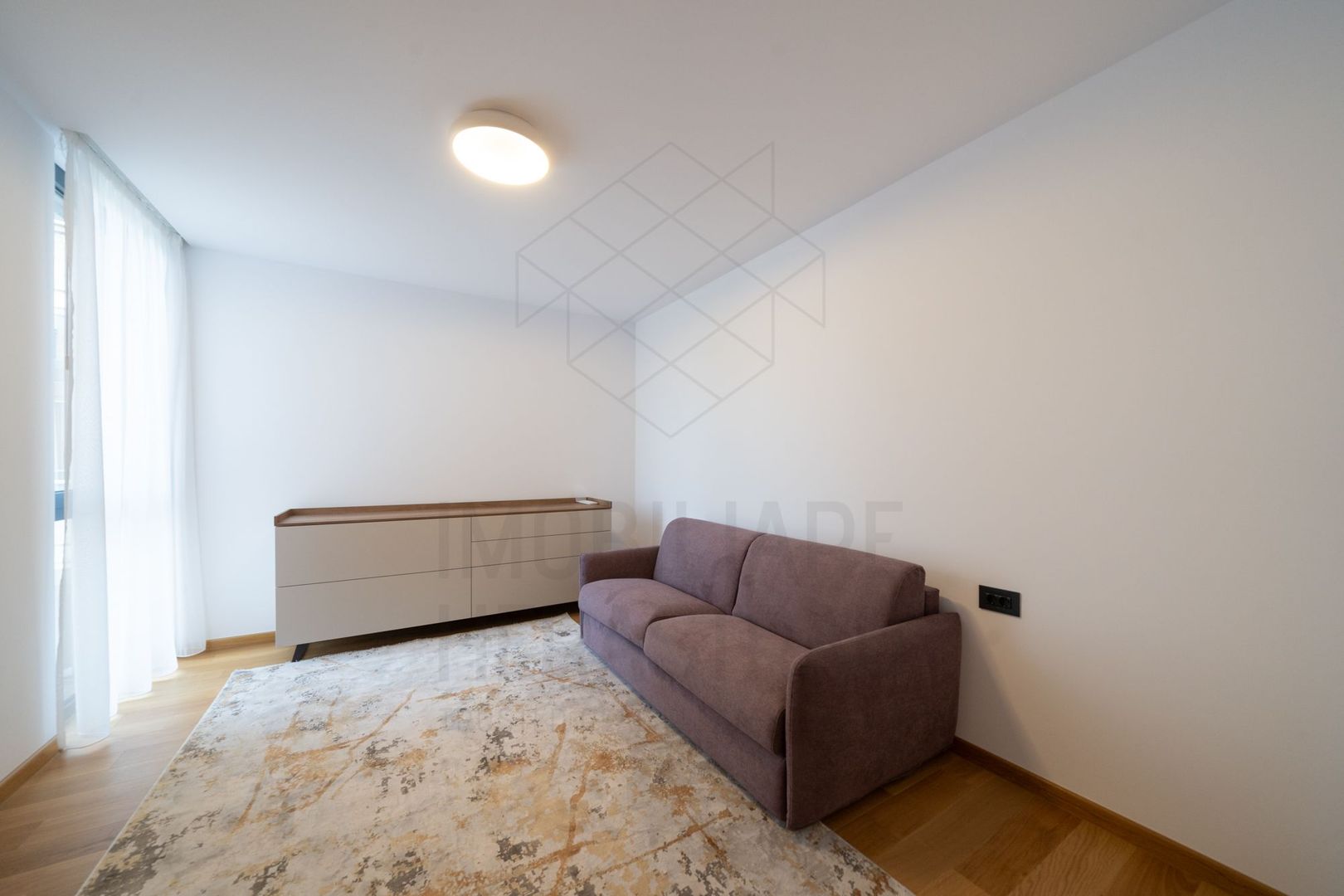 4 room Apartment for rent, Primaverii area