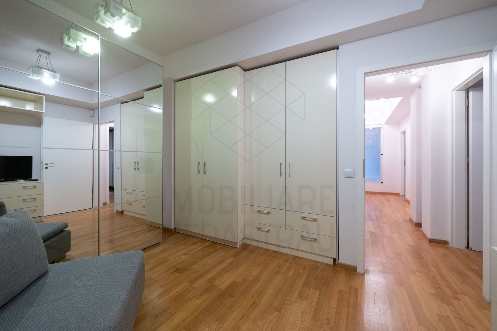 Ateliér Cezanne | 4 room Apartment for rent, Herastrau area