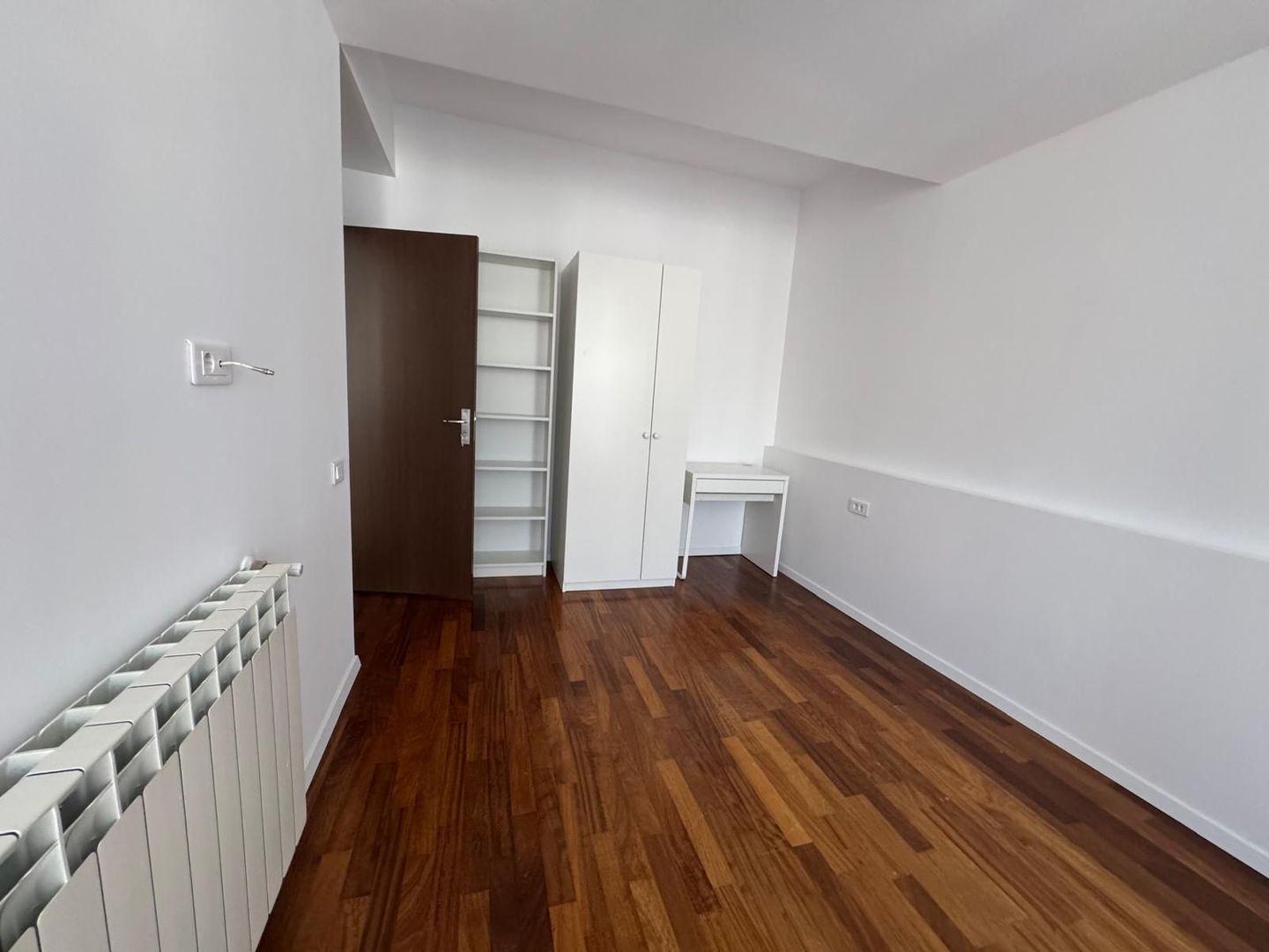 Herăstrău | Inchiriere 3 camere | parcare | boxă