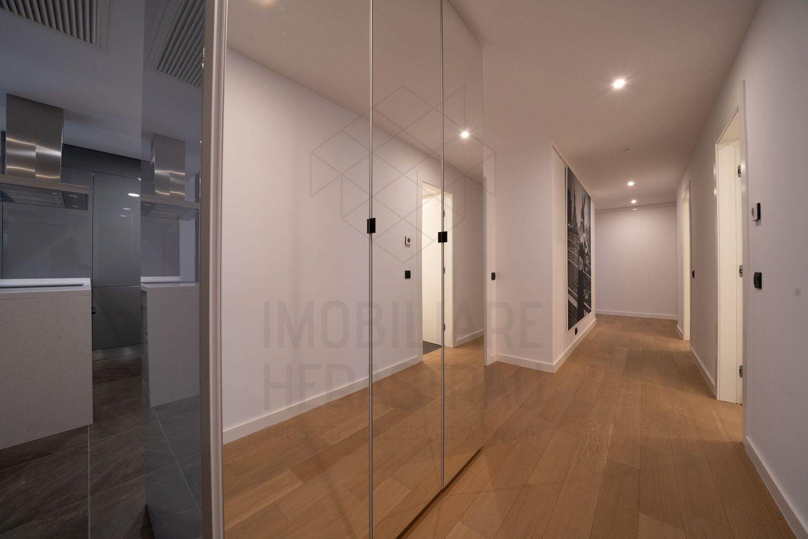 ONE Herastrau Towers | Luxury Homes | 3 locuri de parcare