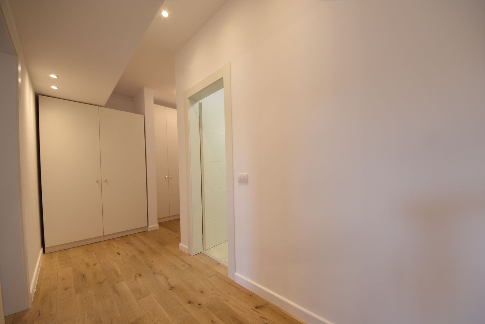 Apartament 3 camere de inchiriat Jandarmeriei