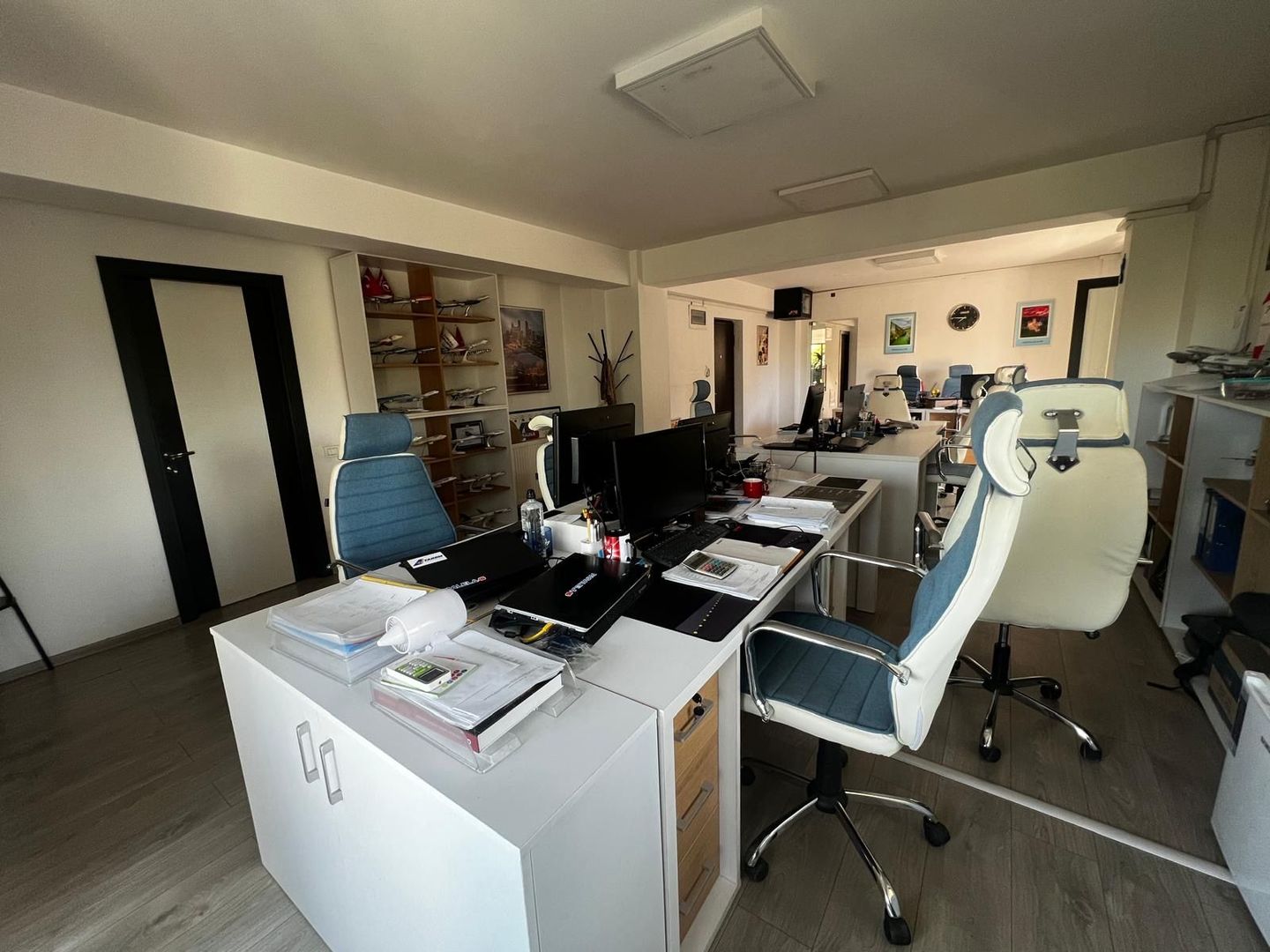 Clădire Boutique de Birouri | S+P+4E | Lift