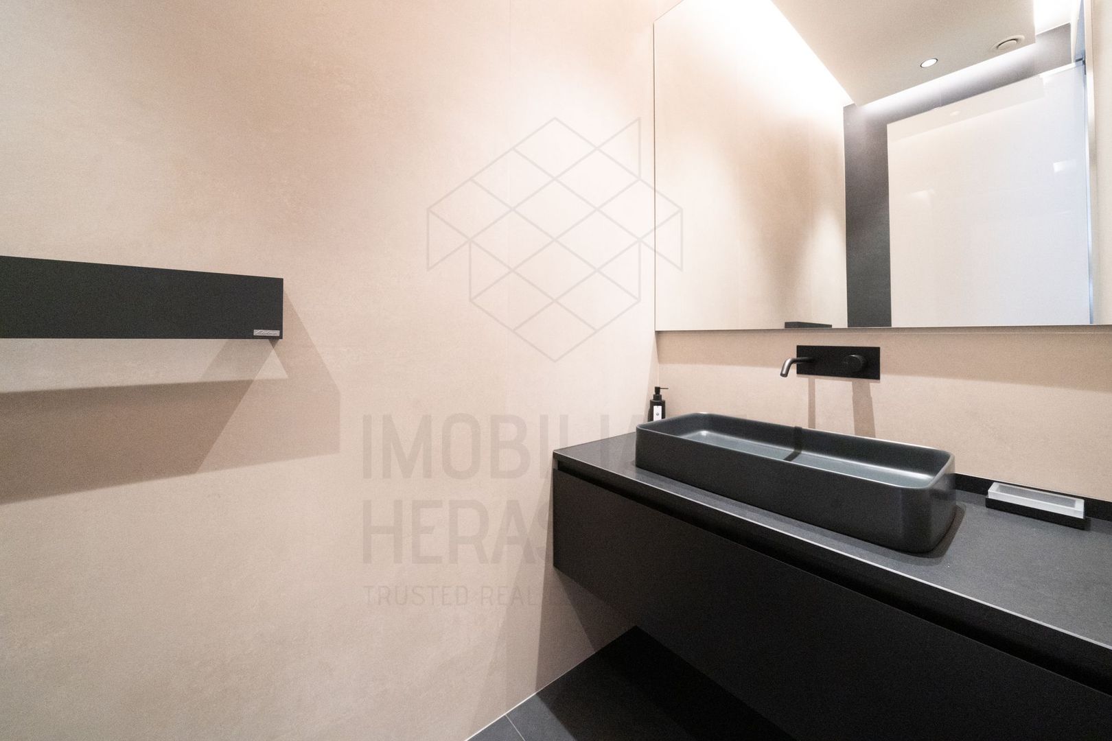 Rosa Wind | Senzațional penthouse near US Embassy