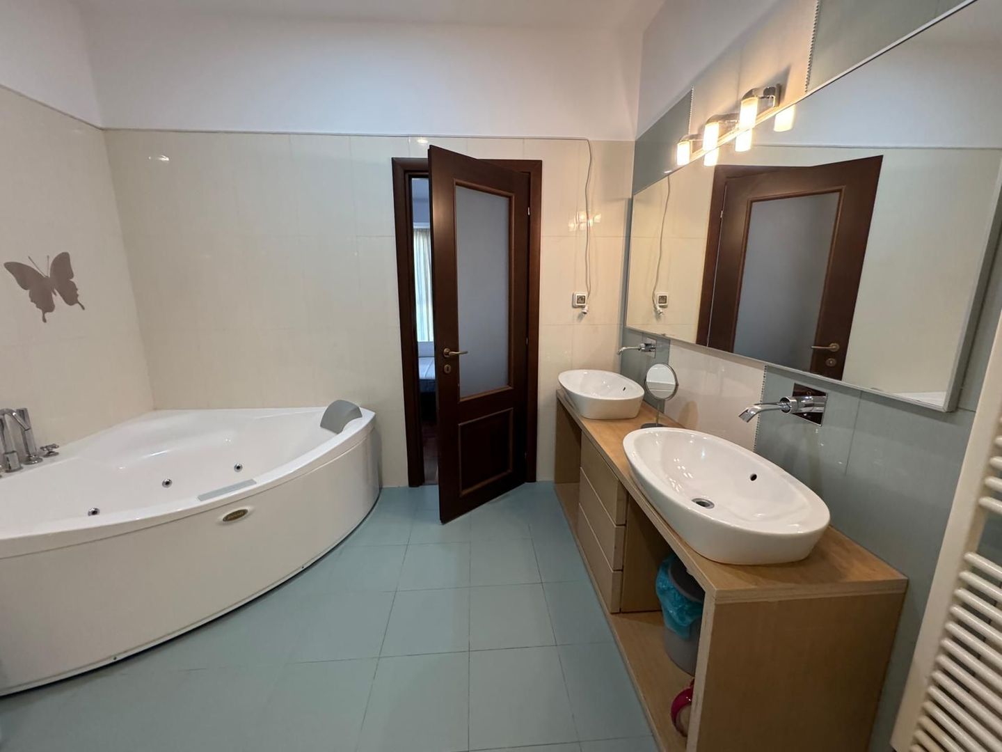 Herăstrău | Inchiriere 3 camere | parcare | boxă