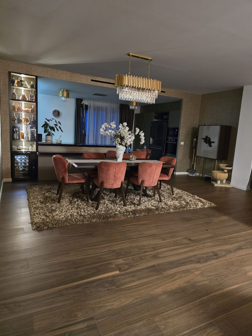 5 room Apartment for sale, Primaverii area