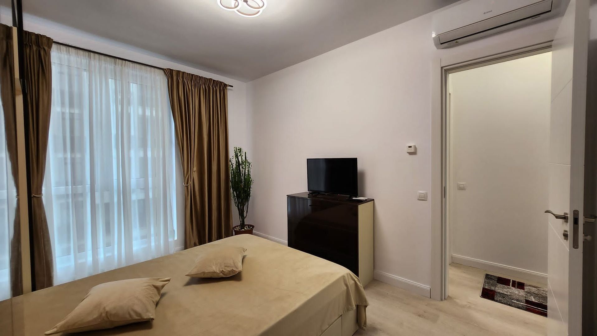Apartament 3 camere Barbu Văcărescu | Parcul Verdi | Parcare
