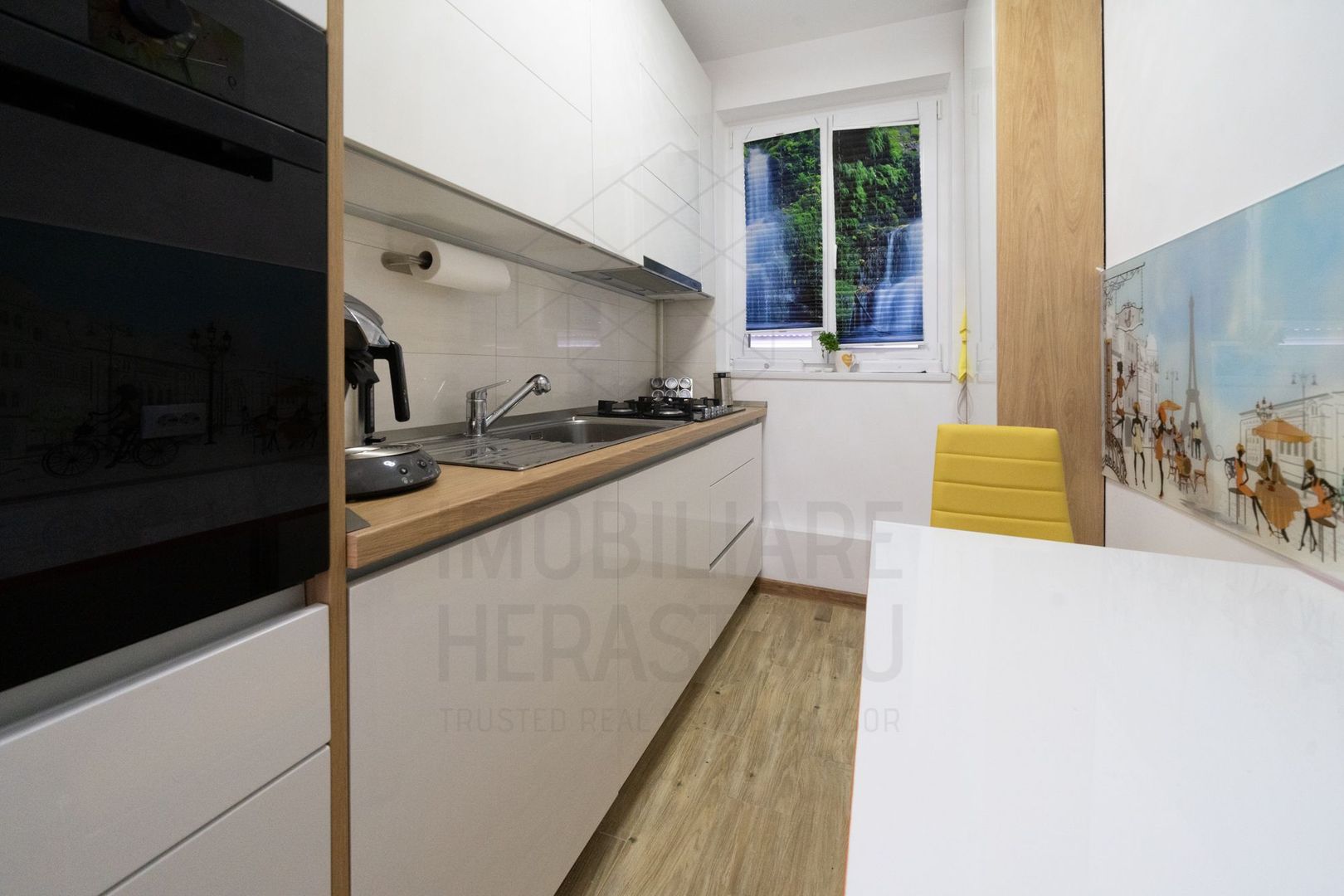 Renovatio Suite  | Apartament cochet | Garaj individual