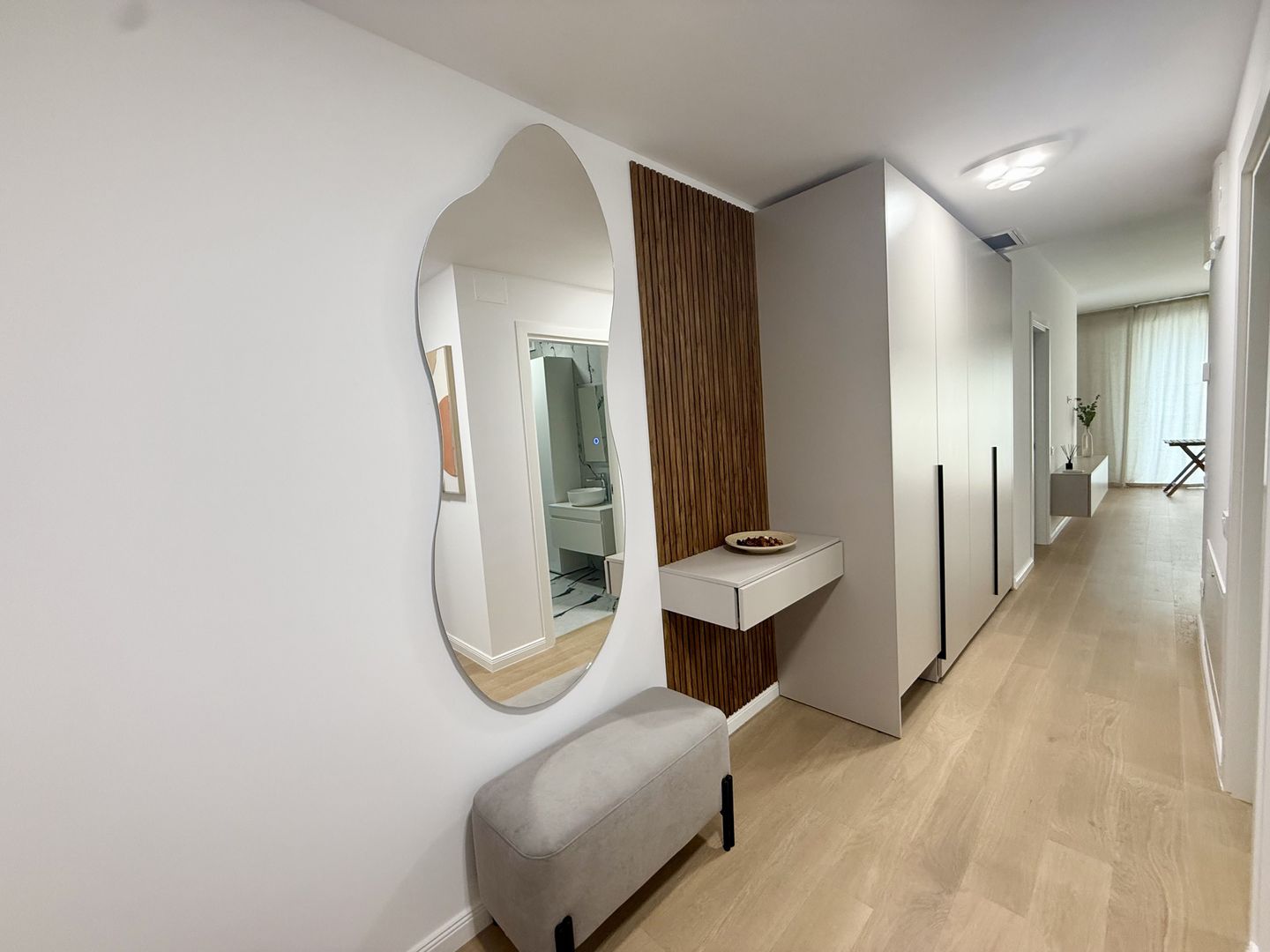 Apartament NOU cu 2 Camere – Pipera | Rond Omv | Loc de parcare