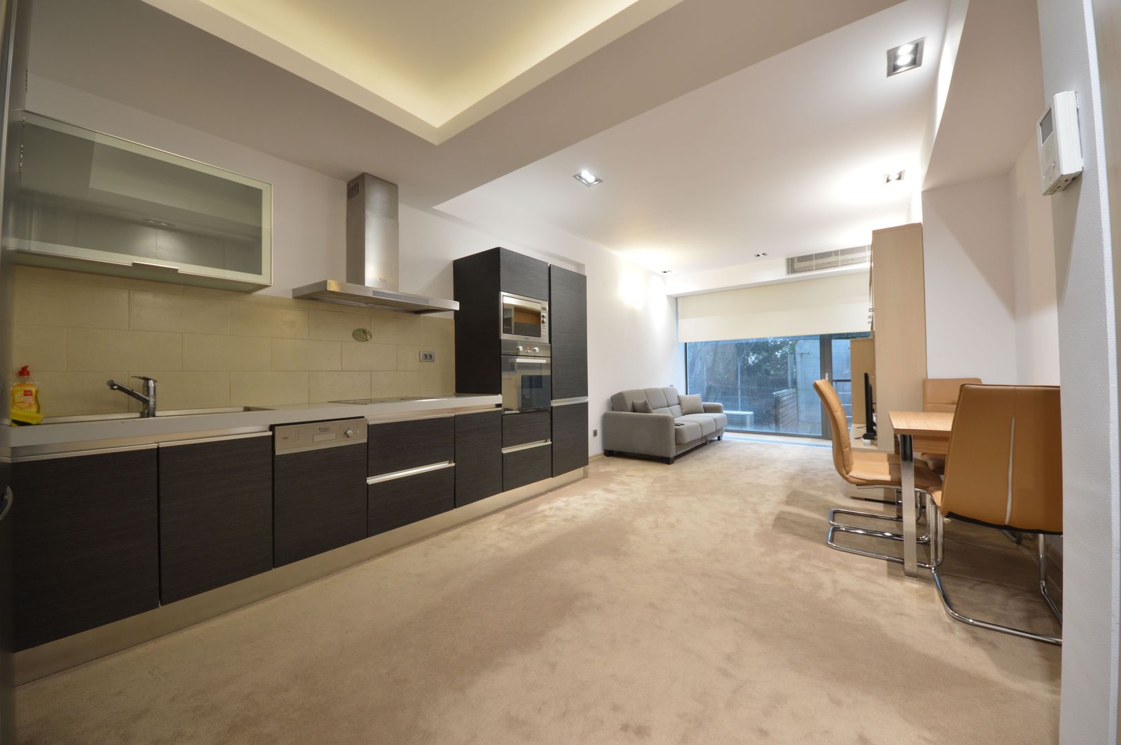 Inchiriere 2 camere Herastrau, prima linie la Parc