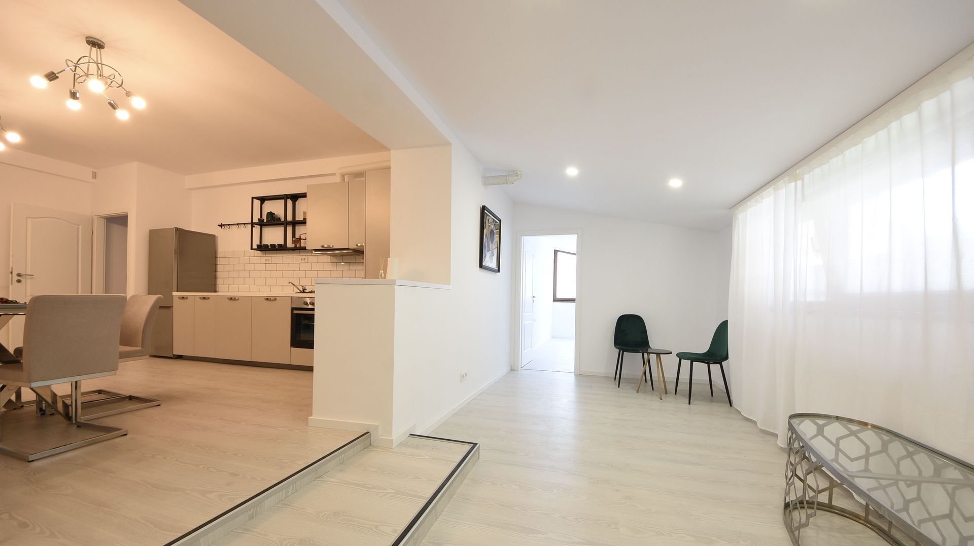 Apartament 3 camere spatios si luminos | Herastrau