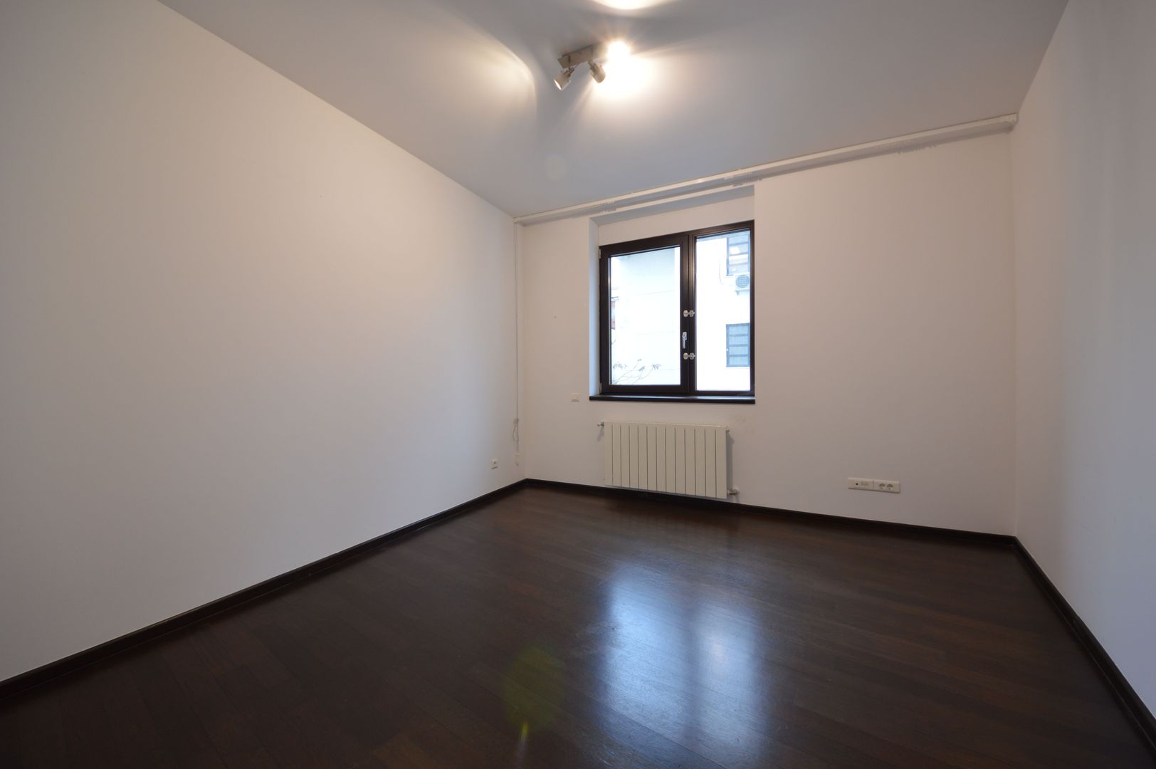 4 room Apartment for rent, Capitale area