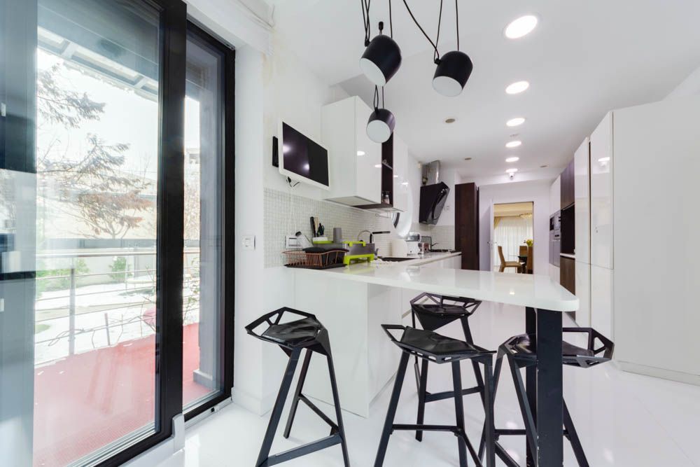 Villa Hellianthus | In the CENTER of the most wanted district of Bucharest