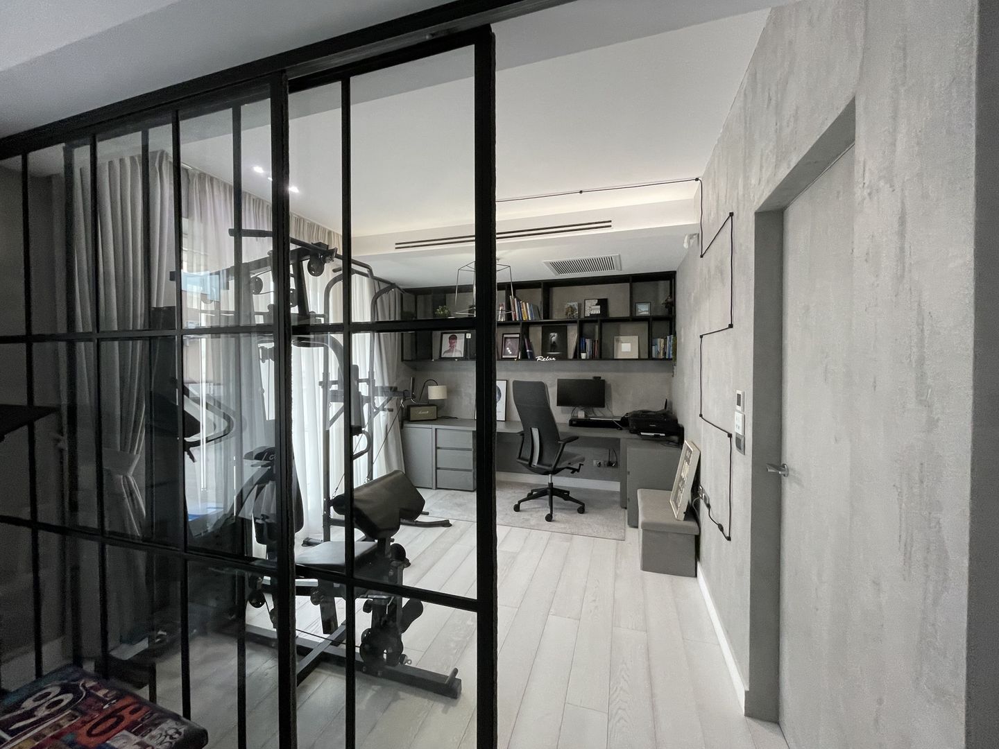 Stunning one-of-a-kind Penthouse with rooftop in Herastrau | Satul Francez