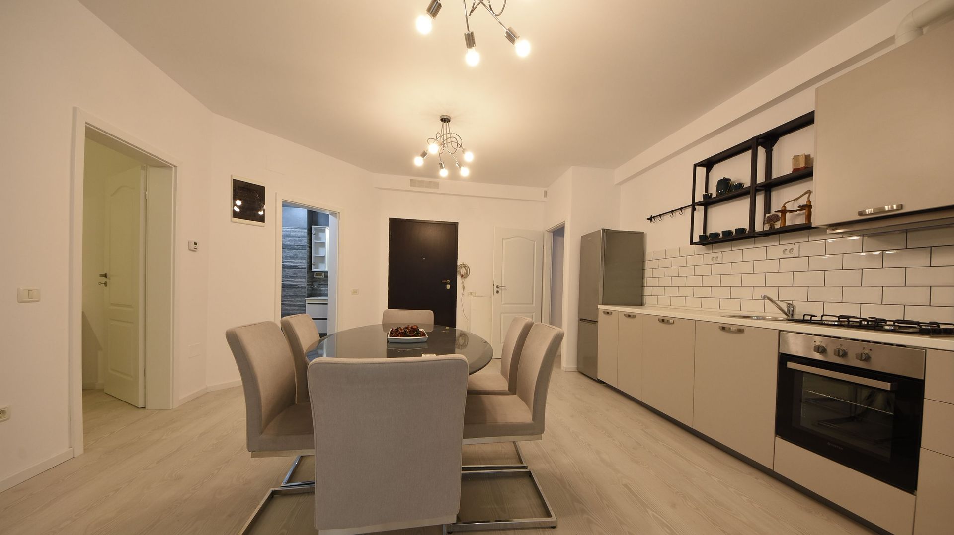 Apartament 3 camere spatios si luminos | Herastrau