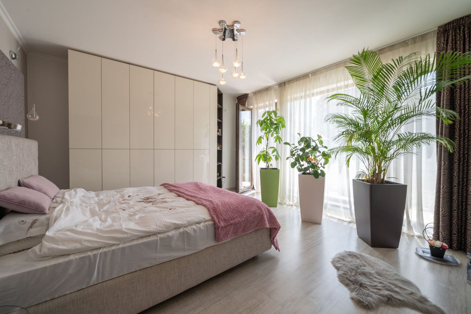 Vila Duplex Titan | Codrii Neamțului | Lângă Parc Titanel