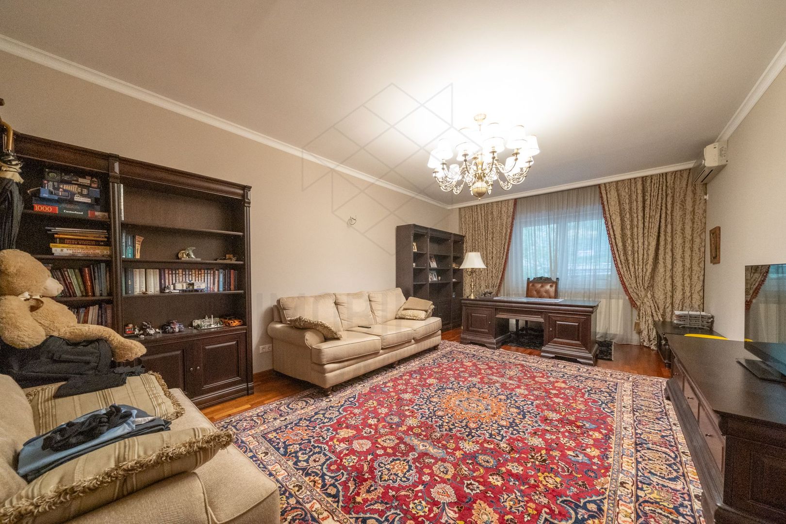 Soseaua Nordului | 4 camere spatioase | 2 locuri de parcare | Centrala proprie