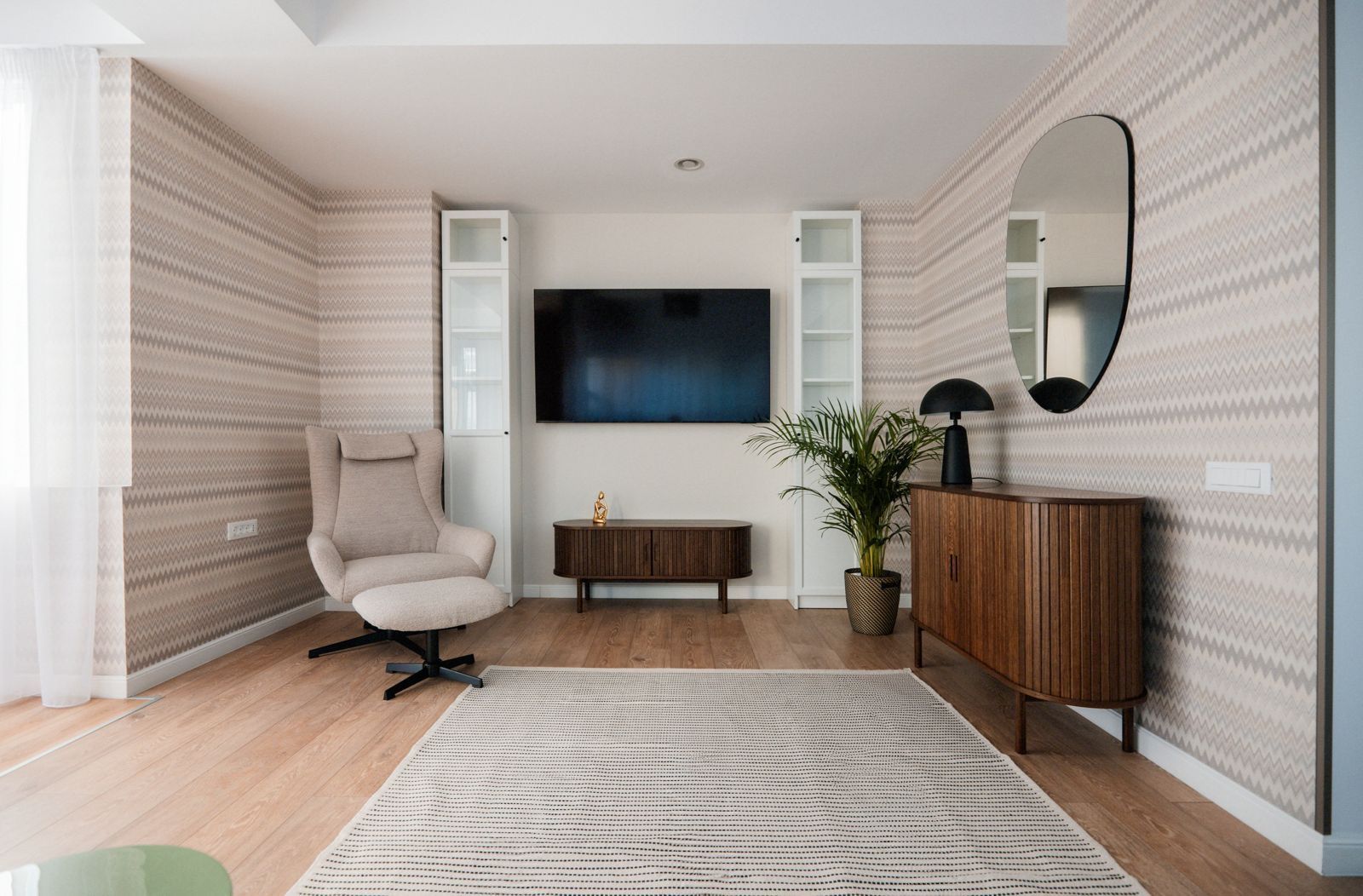 Helder Suite | Apartament cochet cu finisaje premium, super pozitie