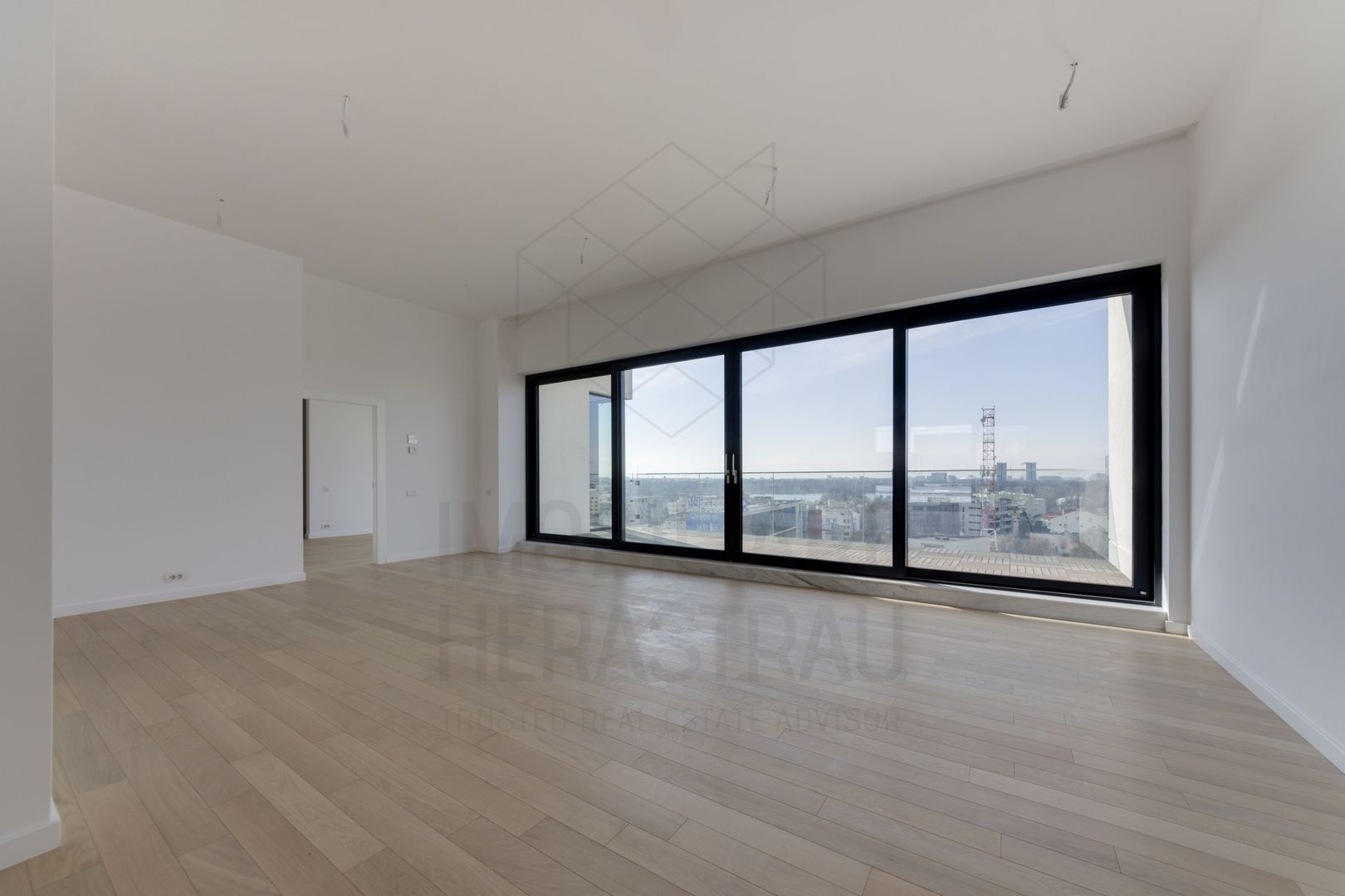 5 room Apartment for sale, Herastrau area