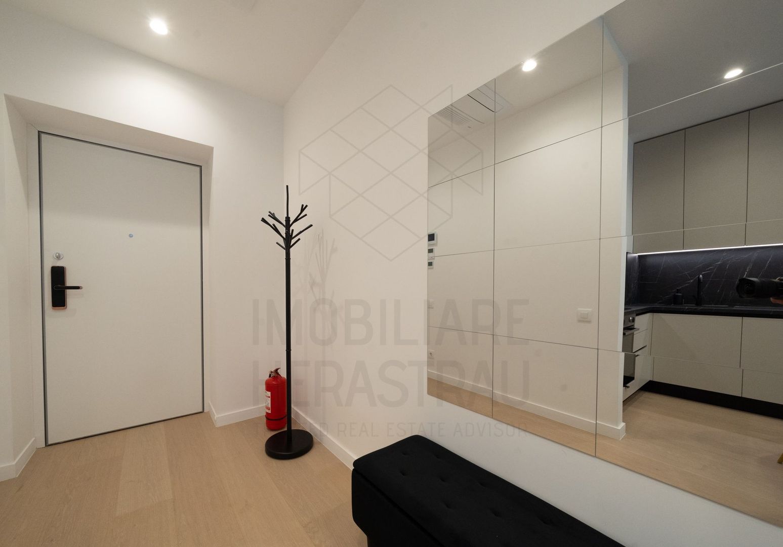 Apartament 2 camere| 3 min Metrou Aurel Vlaicu