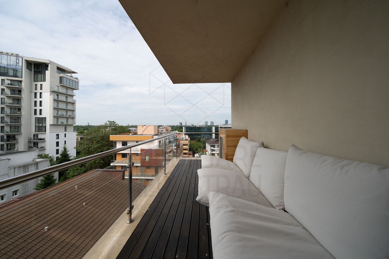 North Area Lake View | Luxury Homes | Apartament superb cu vedere deschisa