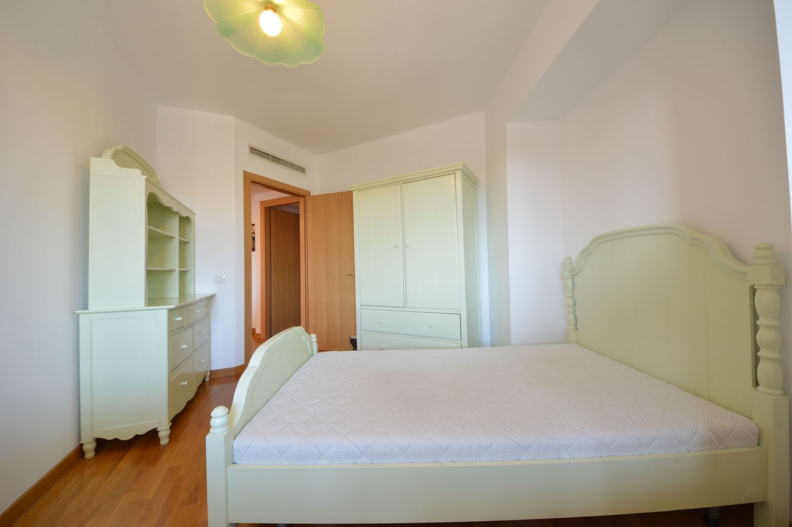 3 room Apartment for rent, Herastrau area