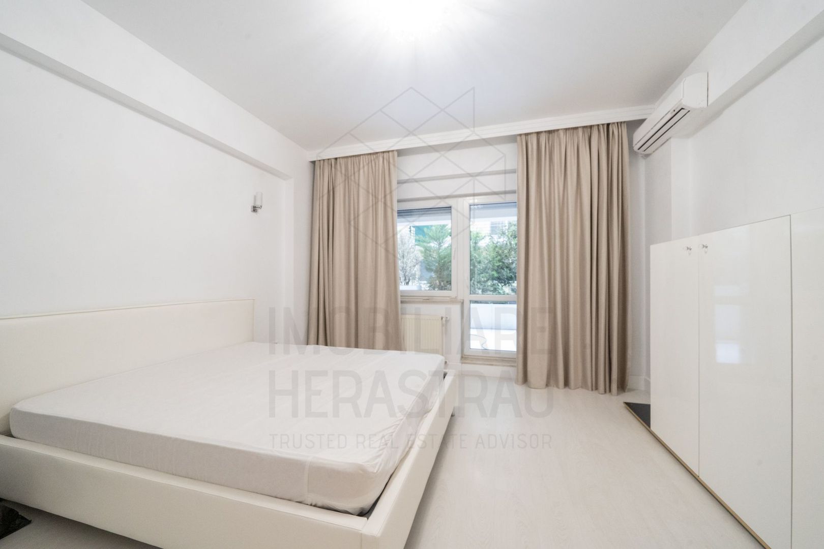 Park Residence | 5 camere | Sos Nordului | Vedere Parc